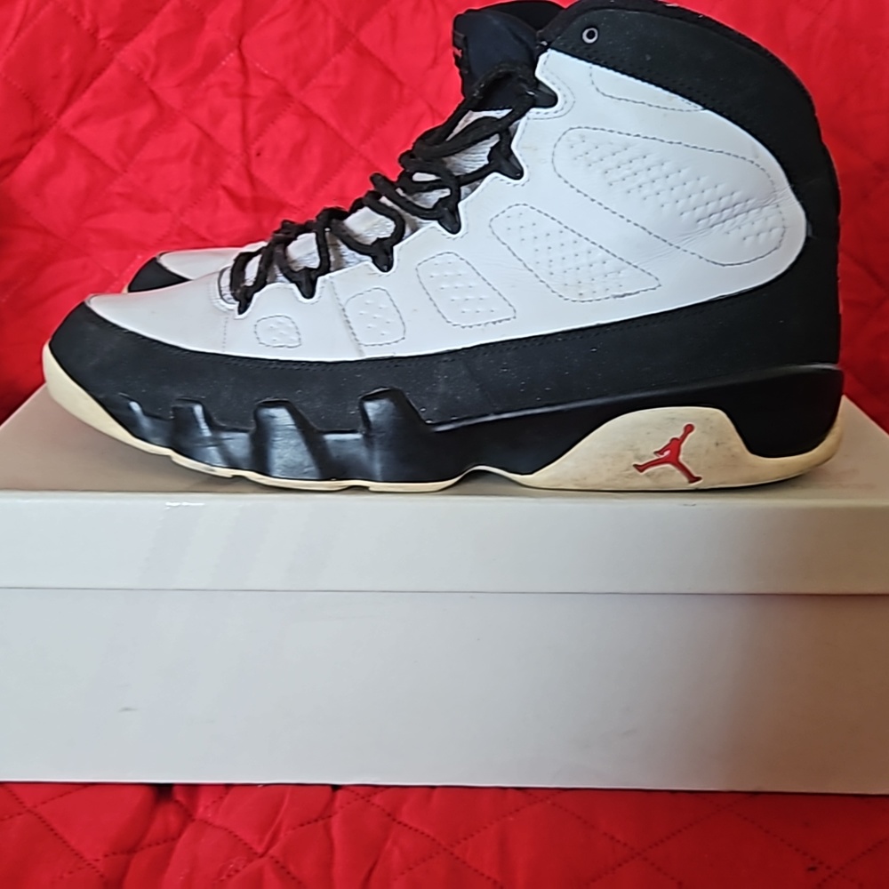 Sneaker - Picture 3 of 7